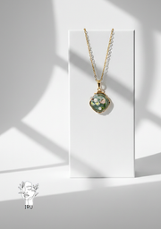 سلسلة ورد توليب وخرز بـ لولي ميناء لبني