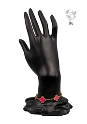 Van Cleef Fuchsia Shell Bracelet