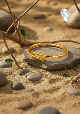 Wide Cartier nail Bangle