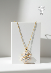 Rose necklace, white stones