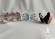 Heart-shaped plastic jewelry organizer with mirror