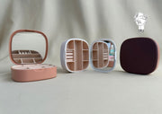 Square plastic jewelry organizer with mirror