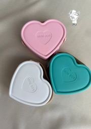 Heart-shaped plastic jewelry organizer with secure closure and leather handle