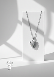 Tiger necklace, stones